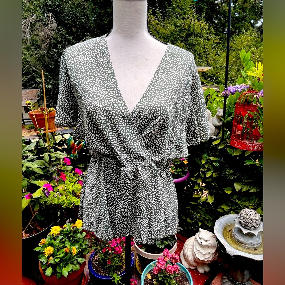 Flouncy blouse